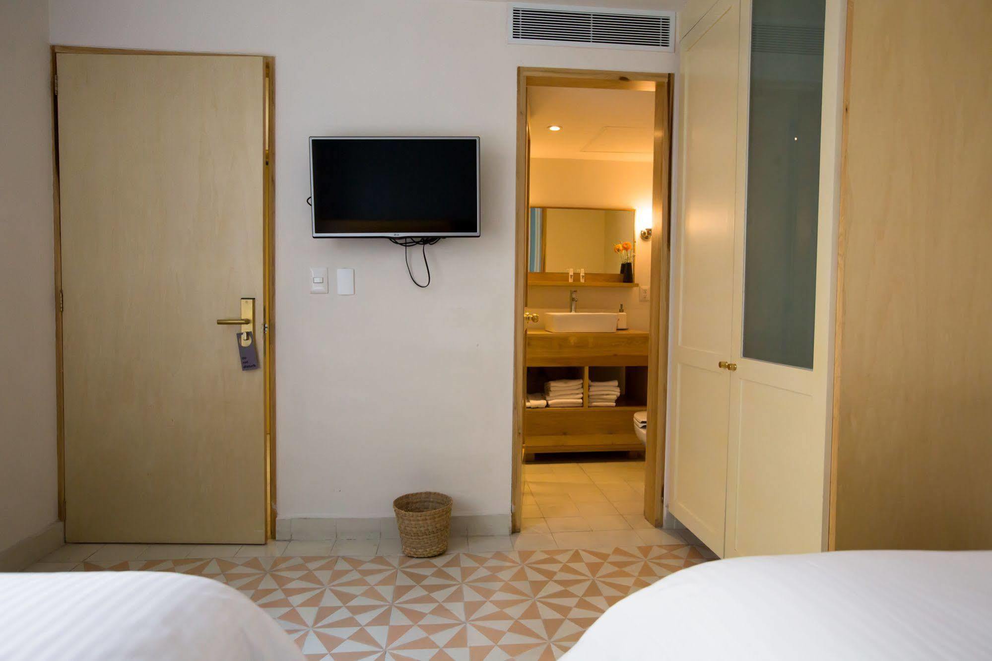 Hotel Casa Nuevo Leon Mexico City